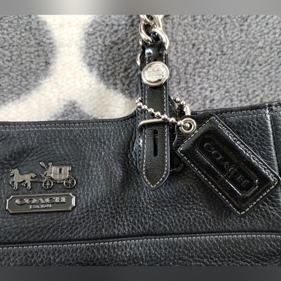 Coach Pebbled Leather Madison Tribeca East West Bag with Chain Strap Handles - Picture 12 of 16